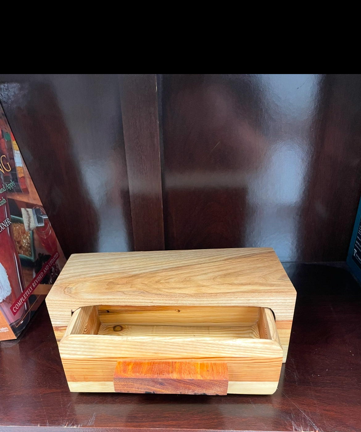 Mariah's First White Oak and Mahogany Bandsaw Box